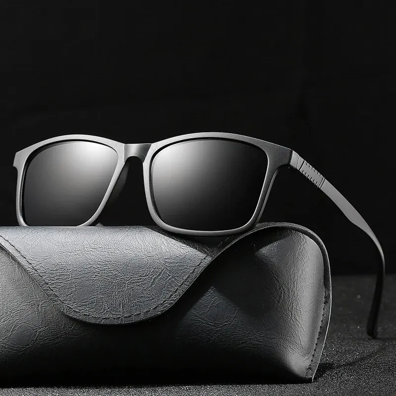 แว่นกันแดดผู้ชายสไตล์คลาสสิก แ - Fishing Sunglasses Polarized บทวิจารณ์และราคา